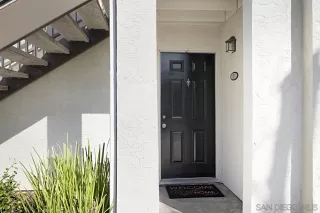 Photo #2: 260018635 Listing