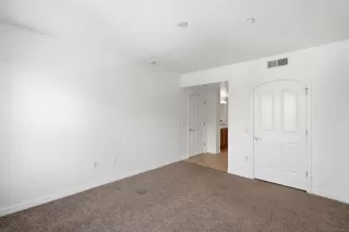 Photo #3: 260018659 Listing