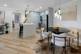 Photo #4: 260018667 Listing