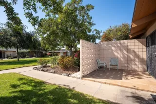 Photo #2: 260018678 Listing