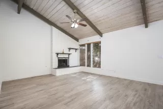 Photo #4: 260018678 Listing