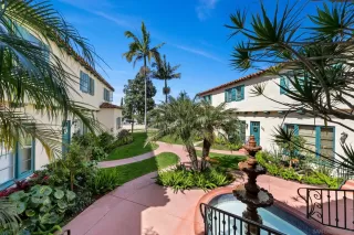 Photo #2: 260018689 Listing