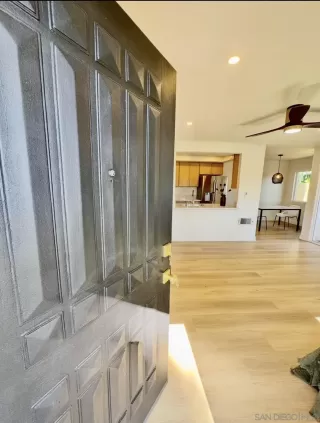 Photo #4: 260018713 Listing
