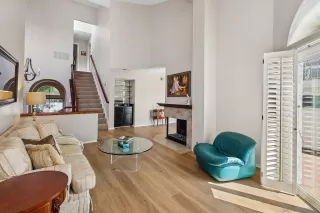 Photo #6: 260018720 Listing