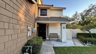 Photo #1: 260018733 Listing