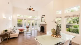 Photo #5: 260018733 Listing