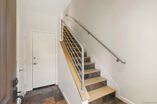 Photo #5: 260018753 Listing
