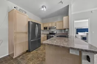 Photo #4: 260018763 Listing