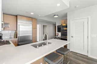 Photo #5: 260018786 Listing 