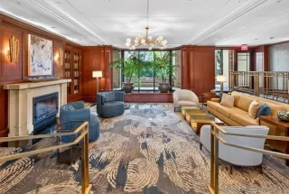 Photo #4: 260018804 Listing
