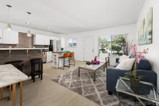 Photo #3: 260018808 Listing