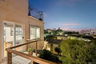 Photo #4: 260018849 Listing