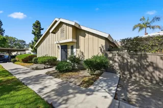 Photo #1: 260018930 Listing