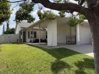 Photo #1: 260019020 Listing