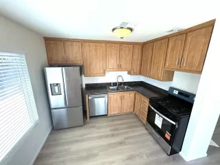 Photo #3: 260019020 Listing