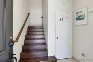 Photo #1: 260019029 Listing