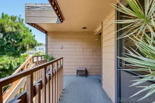 Photo #3: 260019042 Listing