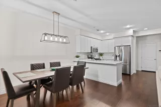 Photo #2: 260019057 Listing