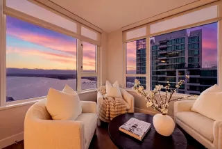 Photo #3: 260019097 Listing