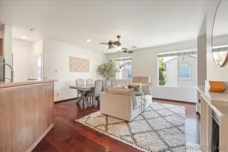 Photo #2: 260019120 Listing