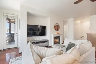 Photo #4: 260019120 Listing