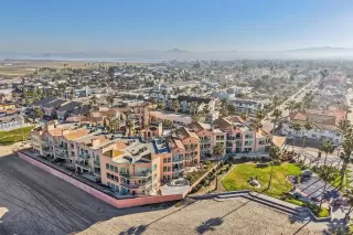 Photo #4: 260019134 Listing