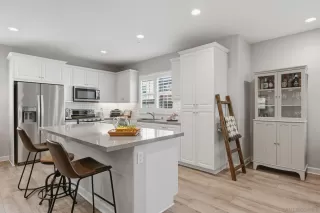 Photo #4: 260019205 Listing