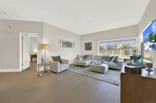Photo #3: 260019219 Listing