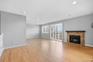 Photo #1: 260019233 Listing