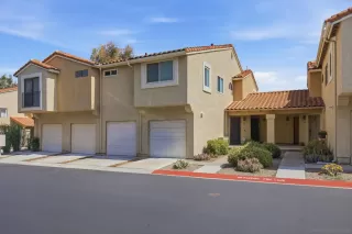 Photo #2: 260019233 Listing
