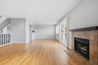 Photo #4: 260019233 Listing