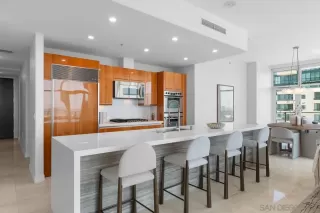 Photo #6: 260019251 Listing
