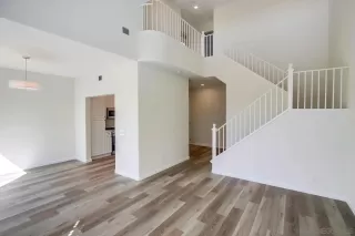 Photo #4: 260019318 Listing