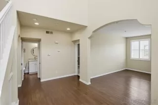 Photo #5: 260019330 Listing 
