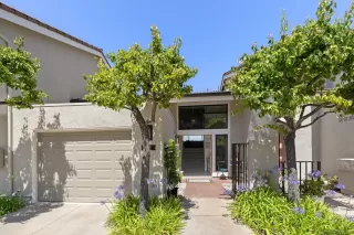 Photo #1: 260019342 Listing