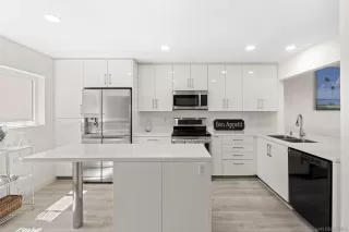 Photo #6: 260019342 Listing