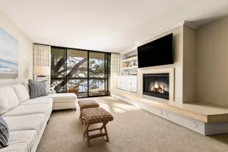 Photo #4: 260019360 Listing