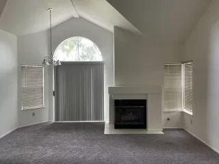 Photo #1: 260019373 Listing