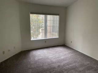 Photo #2: 260019373 Listing