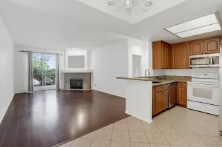 Photo #2: 260019443 Listing