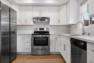 Photo #5: 260019445 Listing