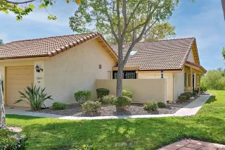 Photo #1: 260019454 Listing