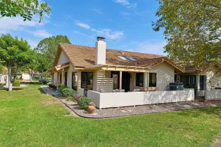 Photo #3: 260019454 Listing