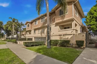 Photo #1: 260019466 Listing