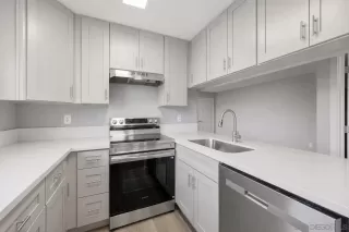 Photo #3: 260019466 Listing