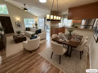 Photo #1: 260019478 Listing