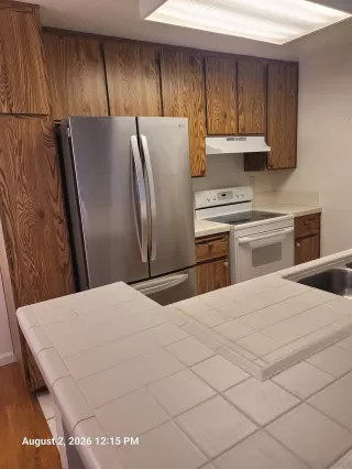 Photo #6: 260019492 Listing