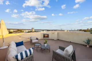 Photo #2: 2600195 Listing 