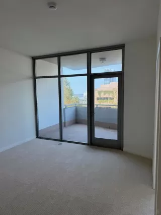 Photo #2: 260019556 Listing