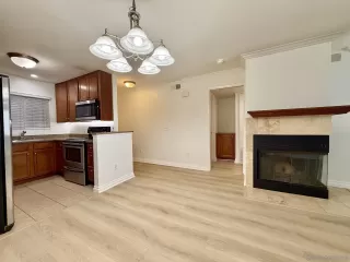 Photo #5: 260019561 Listing